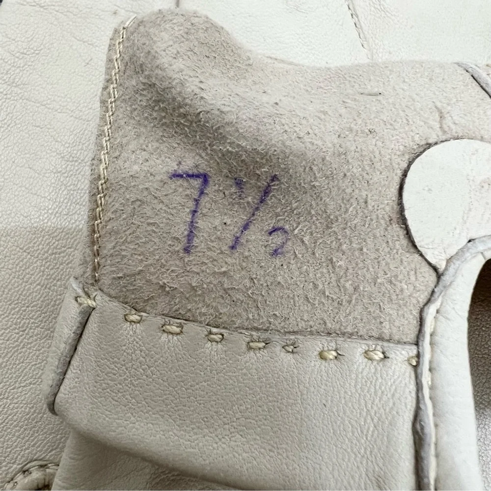 Vtg midcentury beige leather decorative lacing wrist length driving gloves 7 1/2
